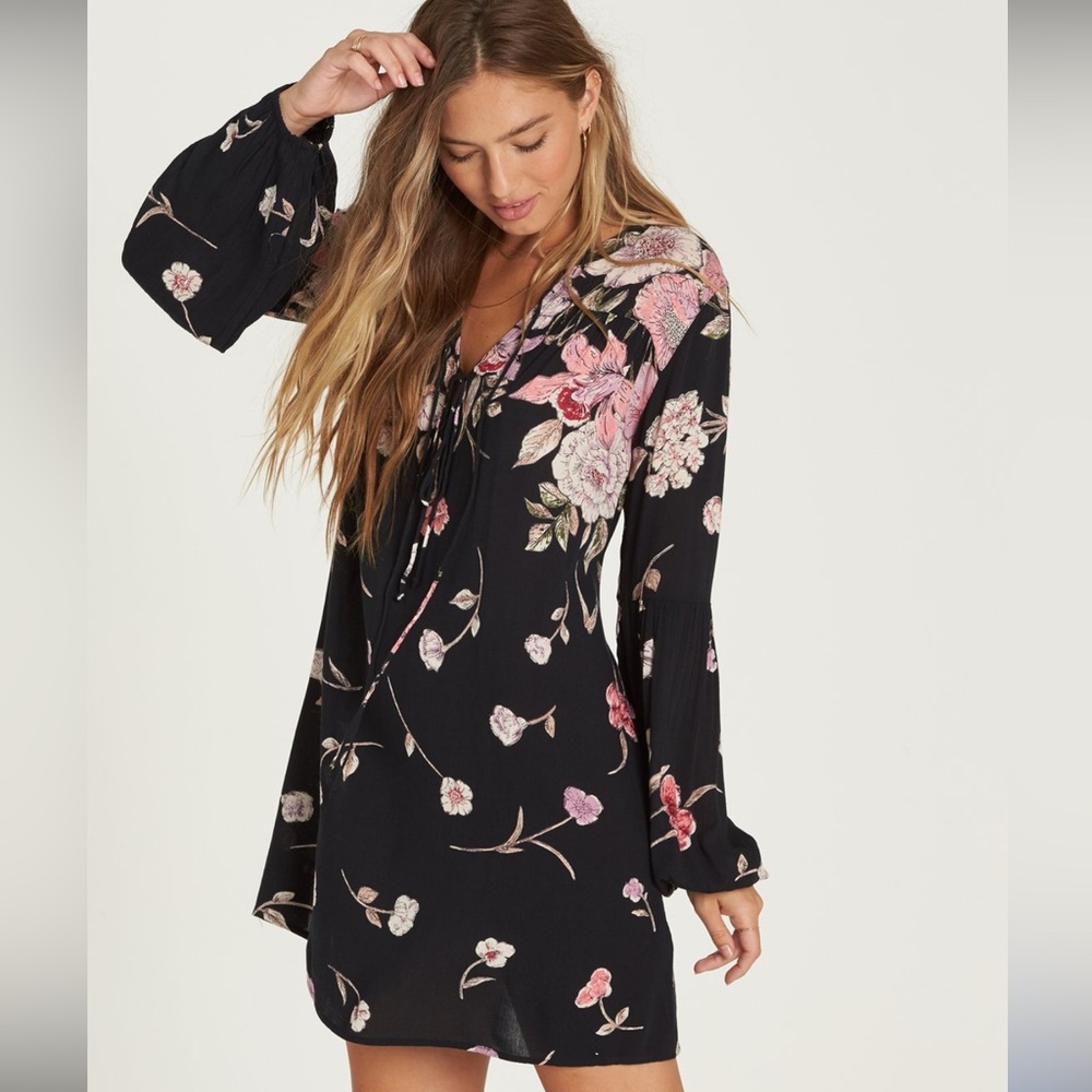 Billabong Pretty Please Black Long Sleeve Floral Mini Dress Sz S
